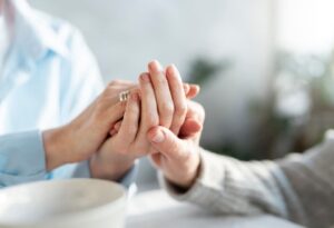 Cambridge Study Explores Magic Mushrooms for Parkinson’s